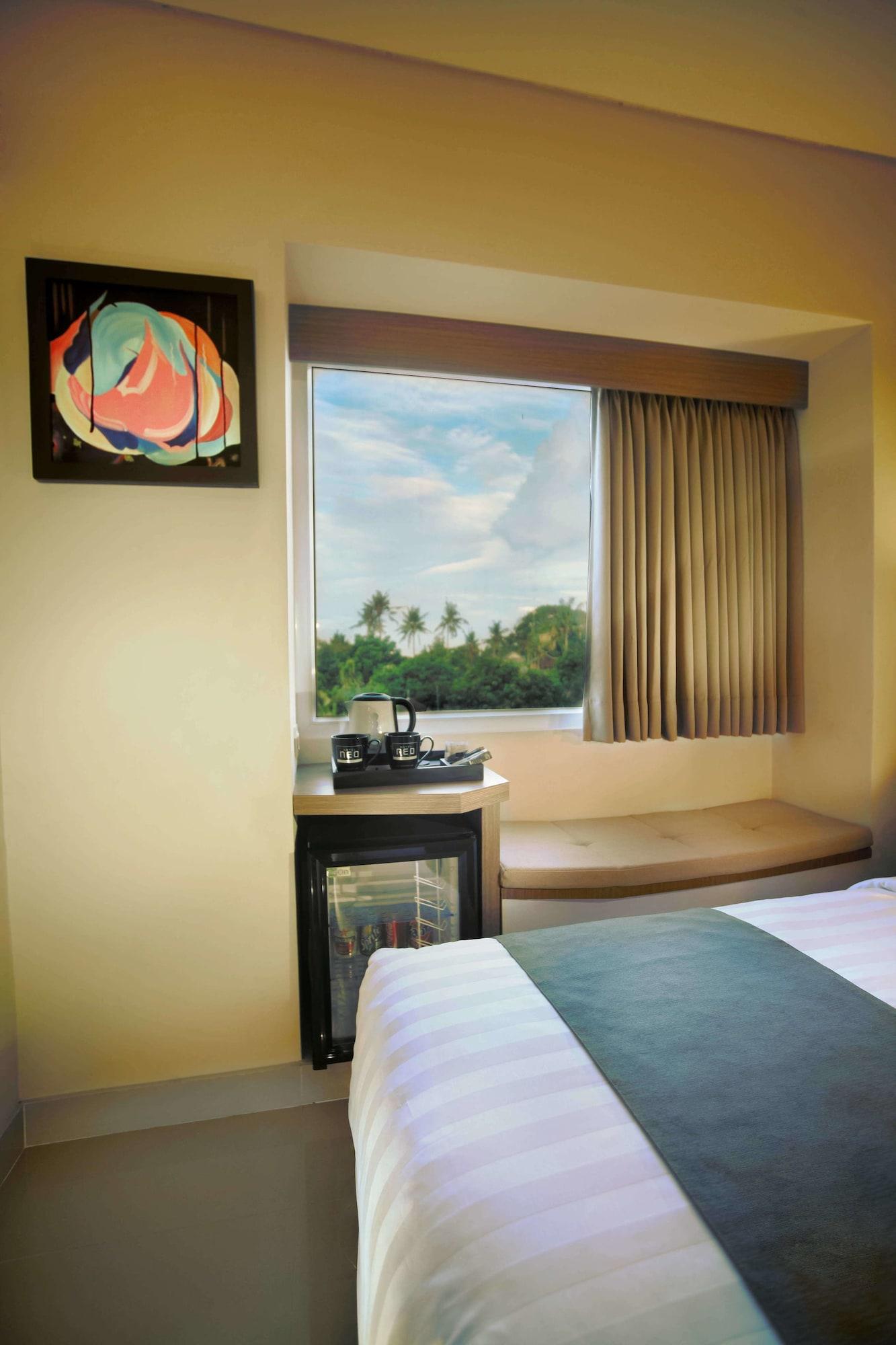 Hotel Neo - Kuta, Jelantik Legian Exterior foto